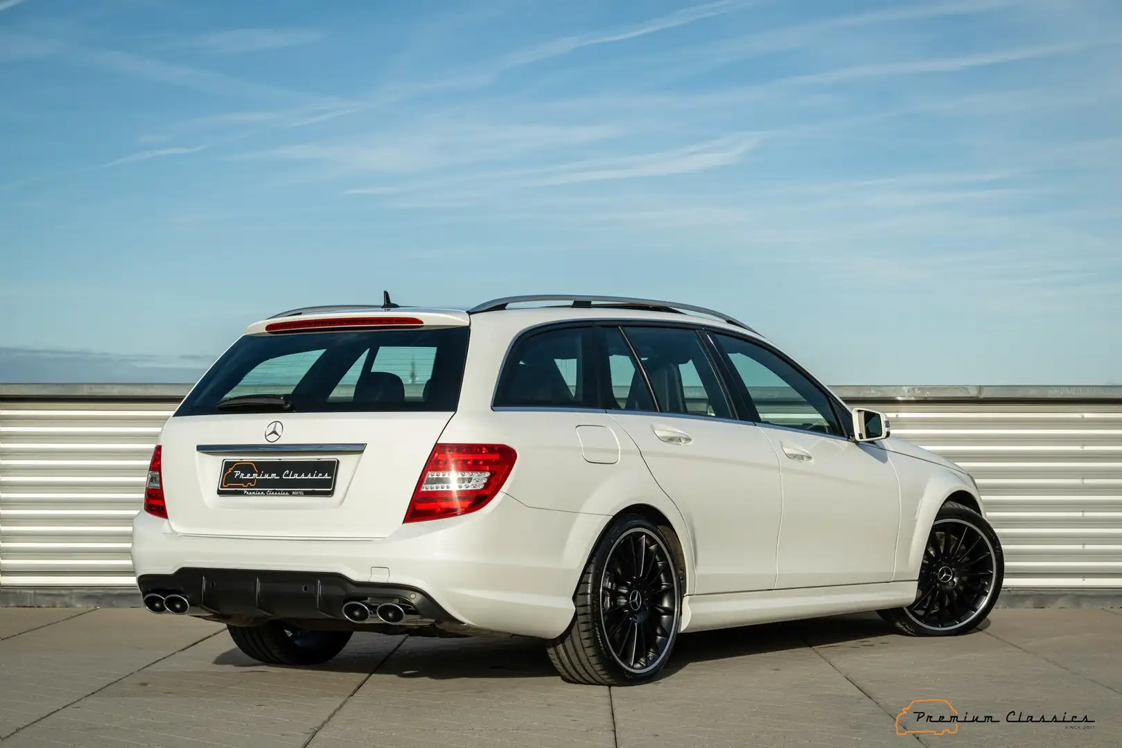 Mercedes-Benz C 63 AMG C63 Estate S204 | 74.000KM | Designo | Sunroof | A Blanc - 2
