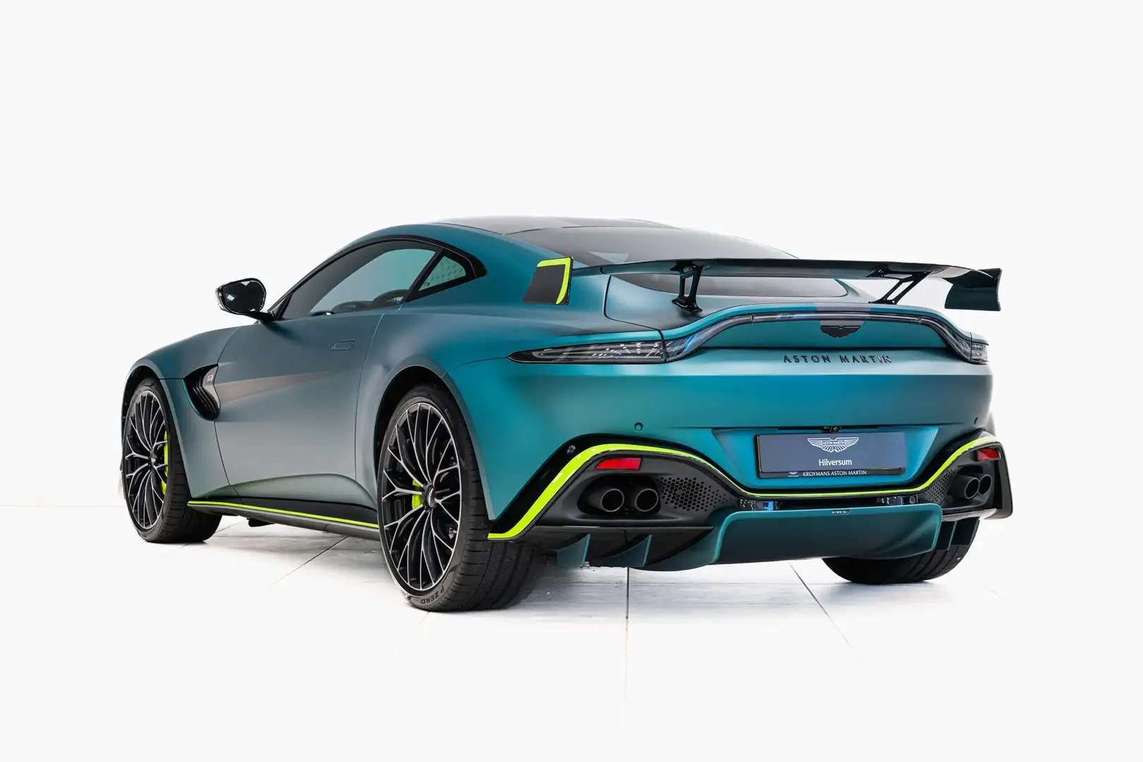 Aston Martin Vantage Coupe F1 Edition CCM Brakes Verde - 2