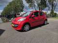 Peugeot 107 1.0-12V XS- 5 DEURS- ELECTRISCHE RAMEN- GOED ONDER Rood - thumbnail 2