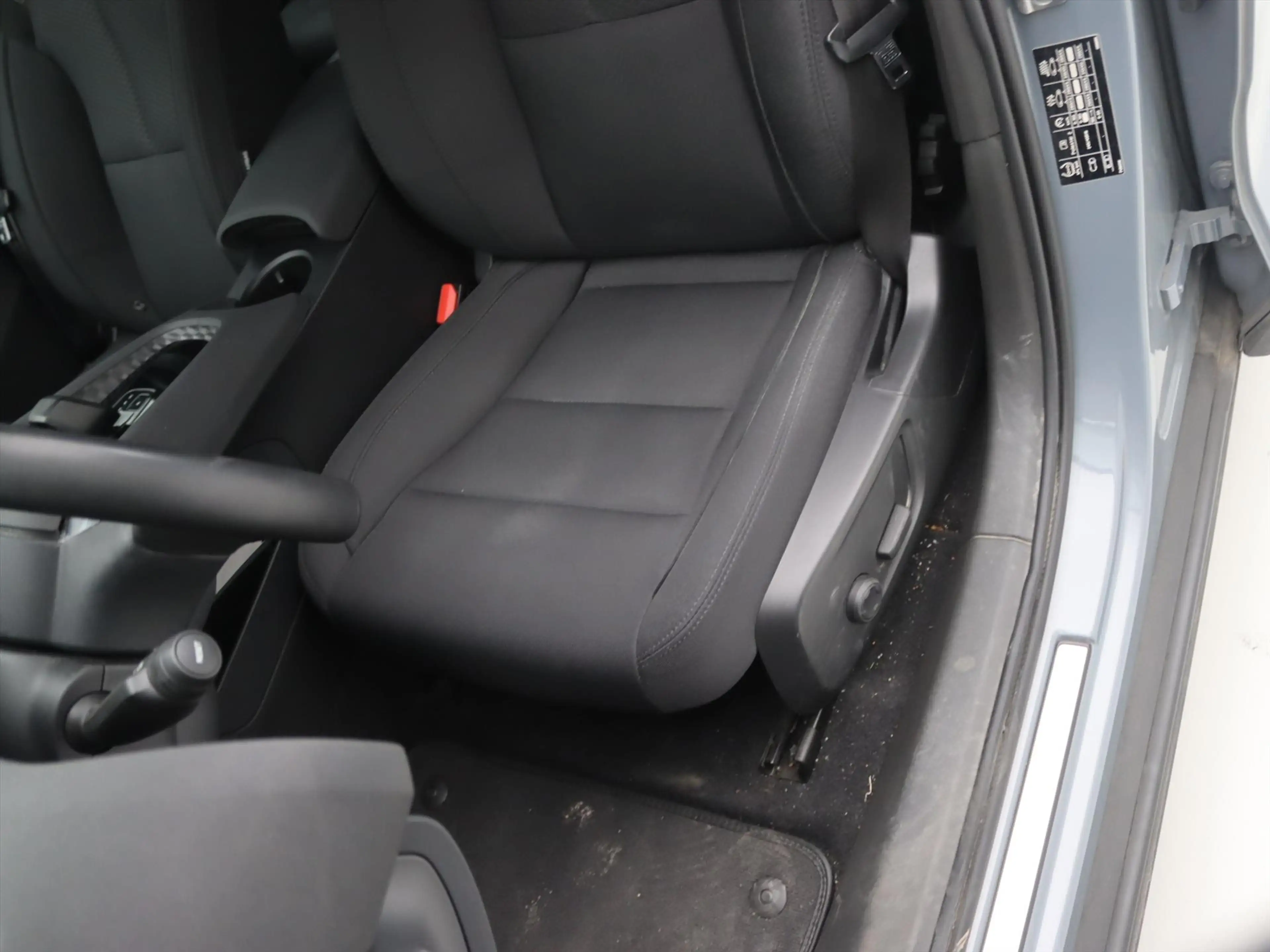 Polestar 2 170kW Long Range Single Motor 92% soH [ CLIMAAT+CR — photo 17