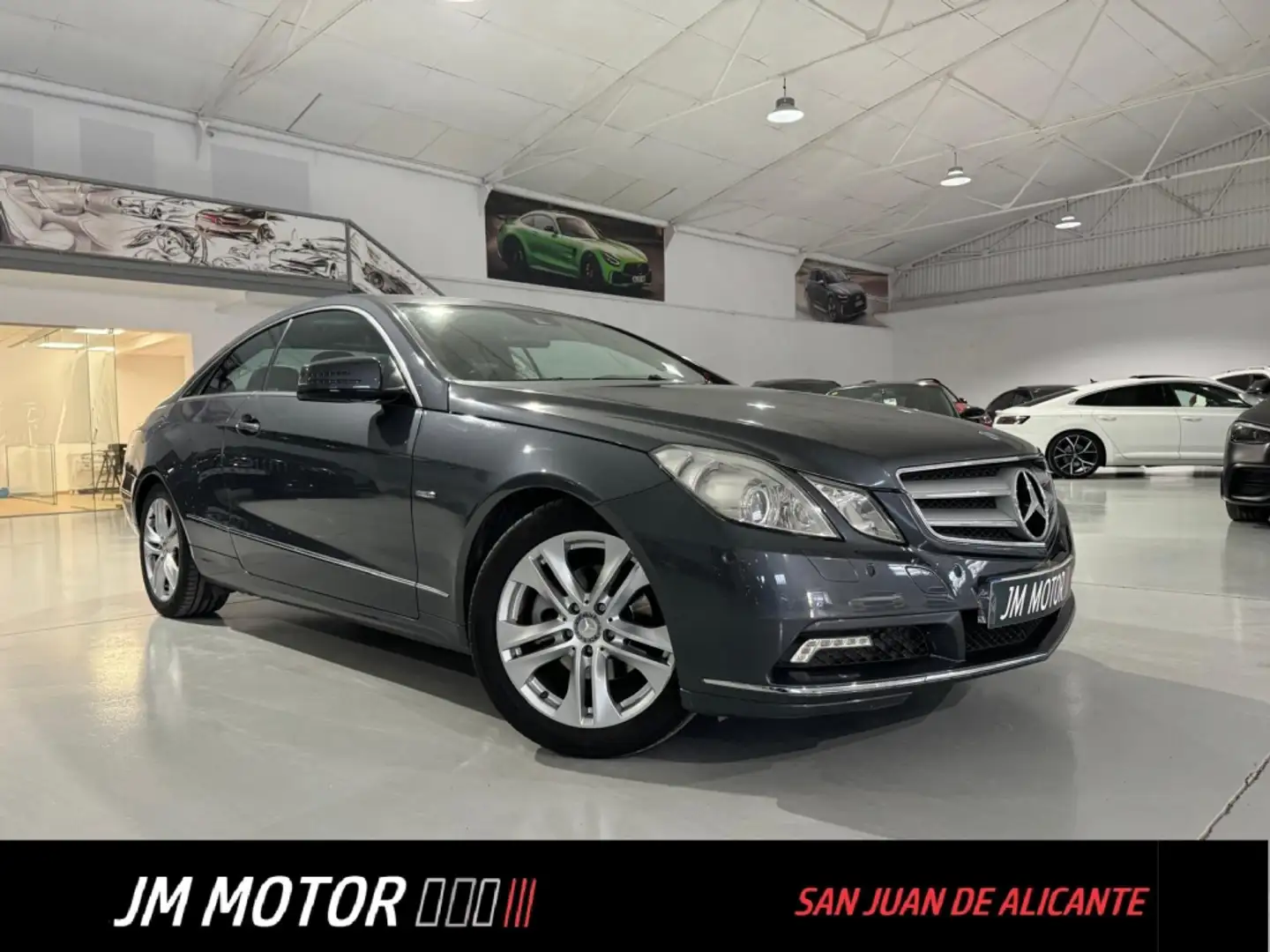 Mercedes-Benz E 250 CGI BE Elegance Aut. Gris - 1