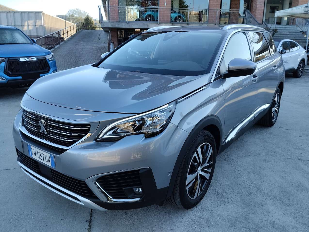 Peugeot 5008 5008 II 2016 1.5 bluehdi Allure s
