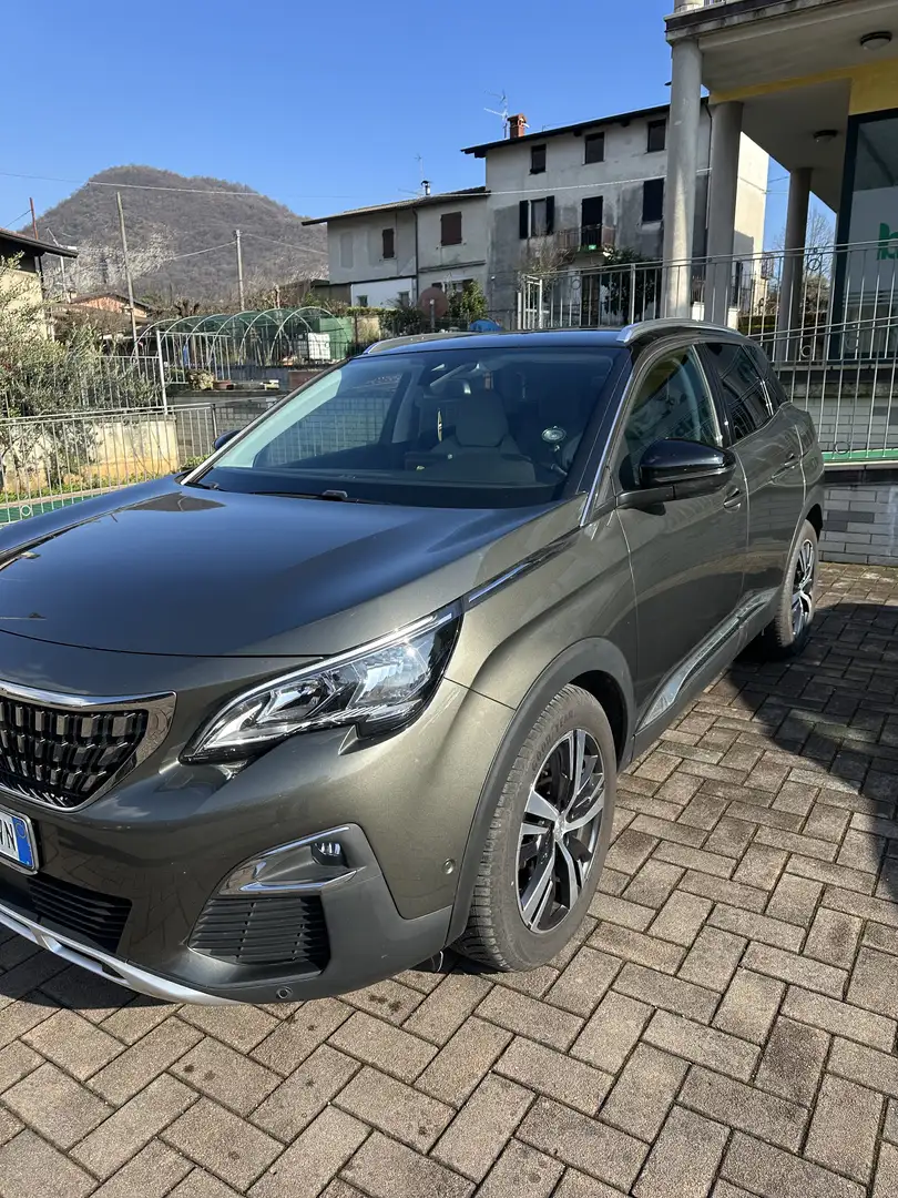 Peugeot 3008 1.6 bluehdi Allure s&s 120cv eat6 Gris - 2