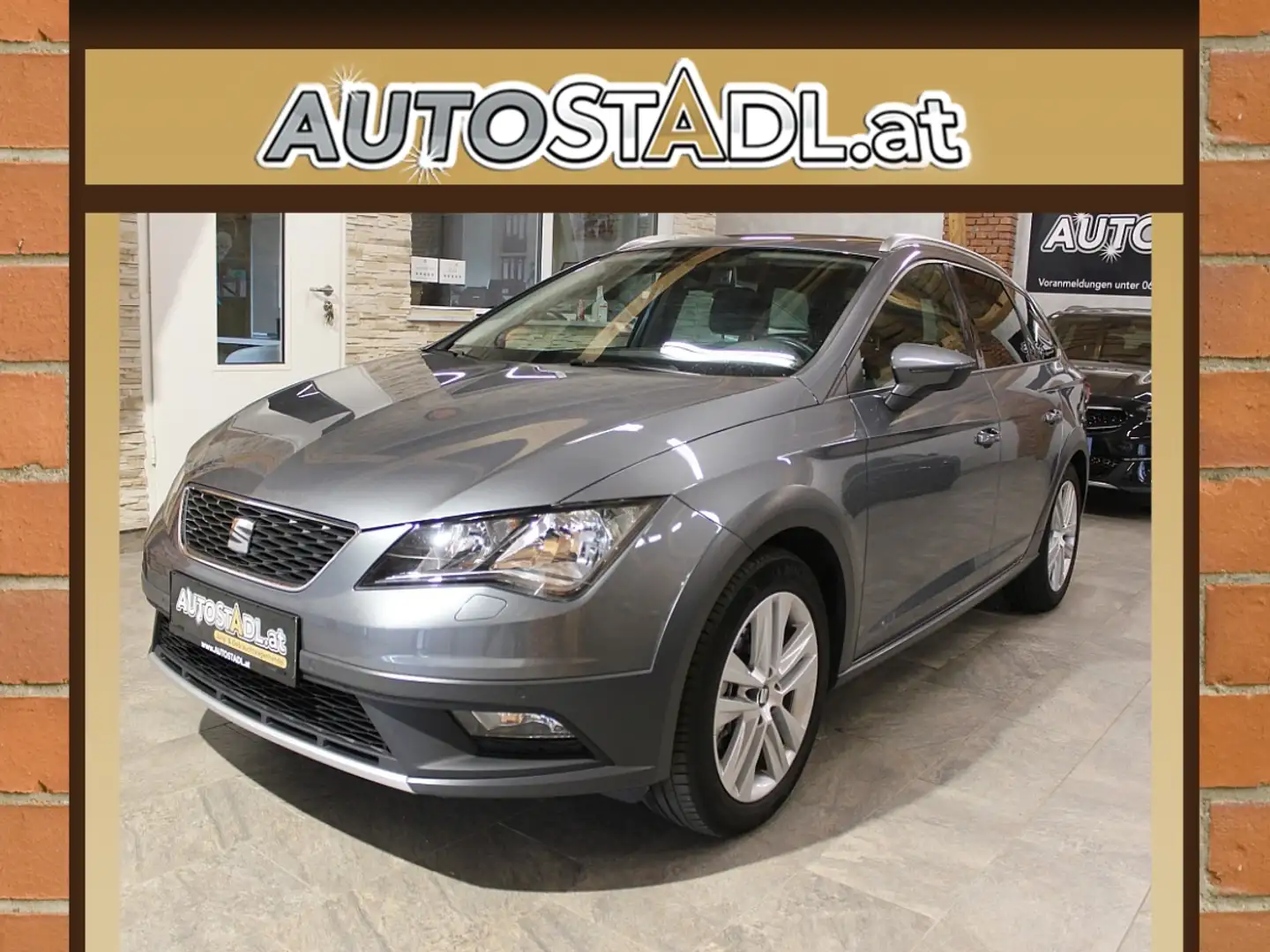 SEAT Leon ST X-Perience 1,6 TDI CR 4Drive Grau - 1
