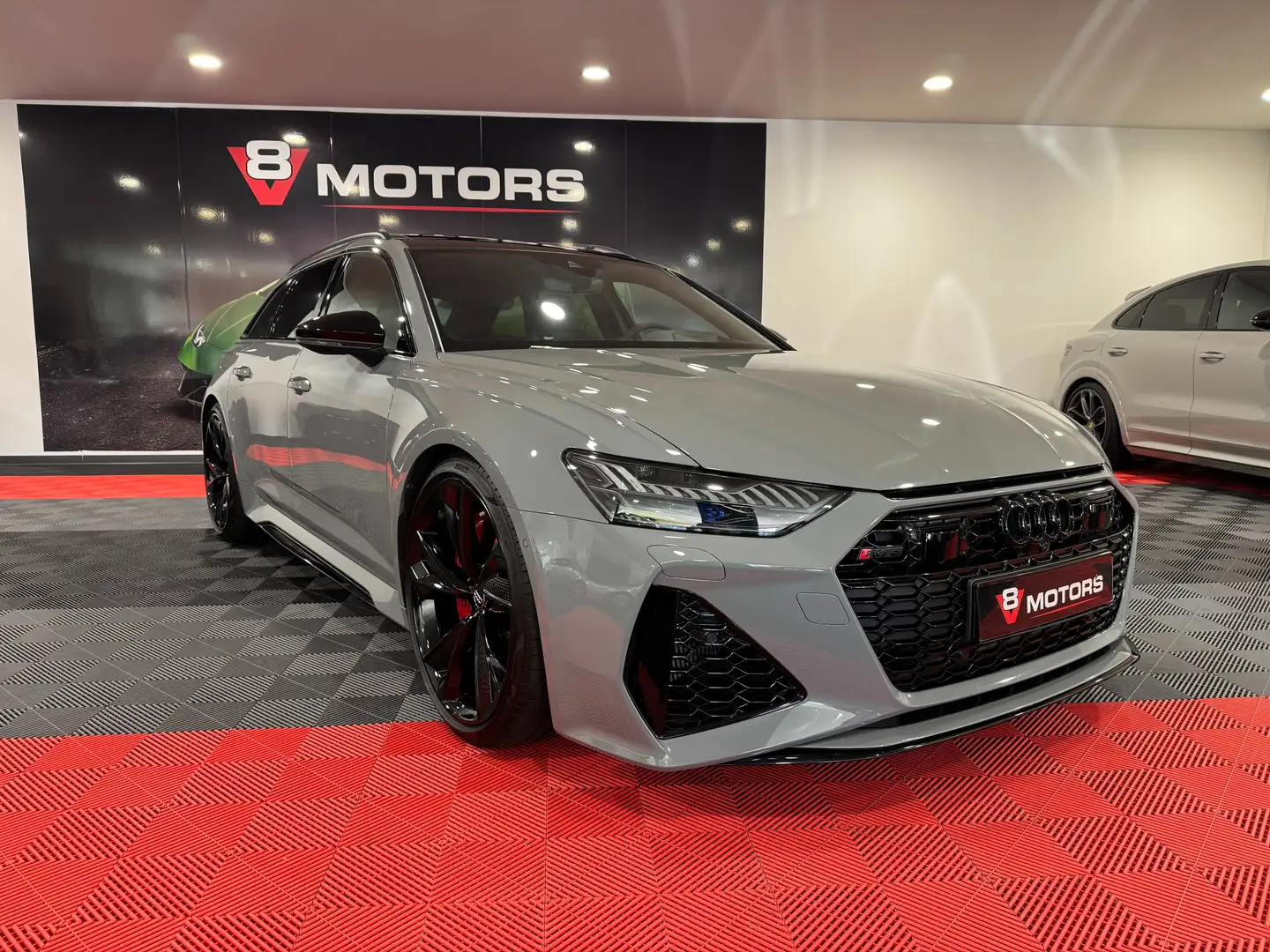 Audi RS6 RS6 Avant  V8 4.0 TFSI 600 Quattro Grigio - 1