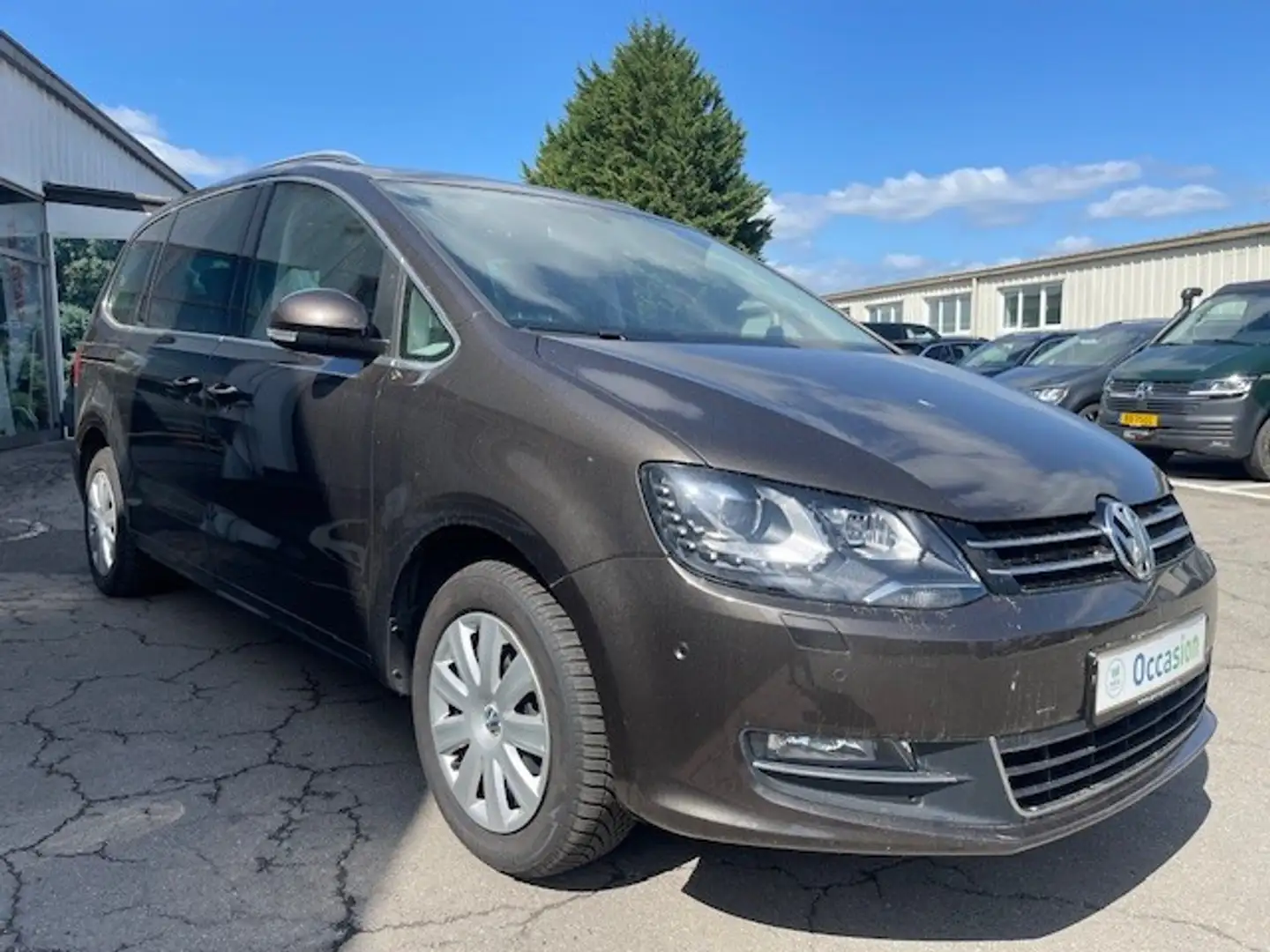 Volkswagen Sharan 2.0 TDI Highline 103KW-140CV 4Motion - Toit Ouvran Brun - 1