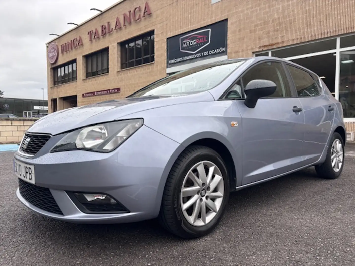 SEAT Ibiza 1.2 TSI Reference Gris - 1