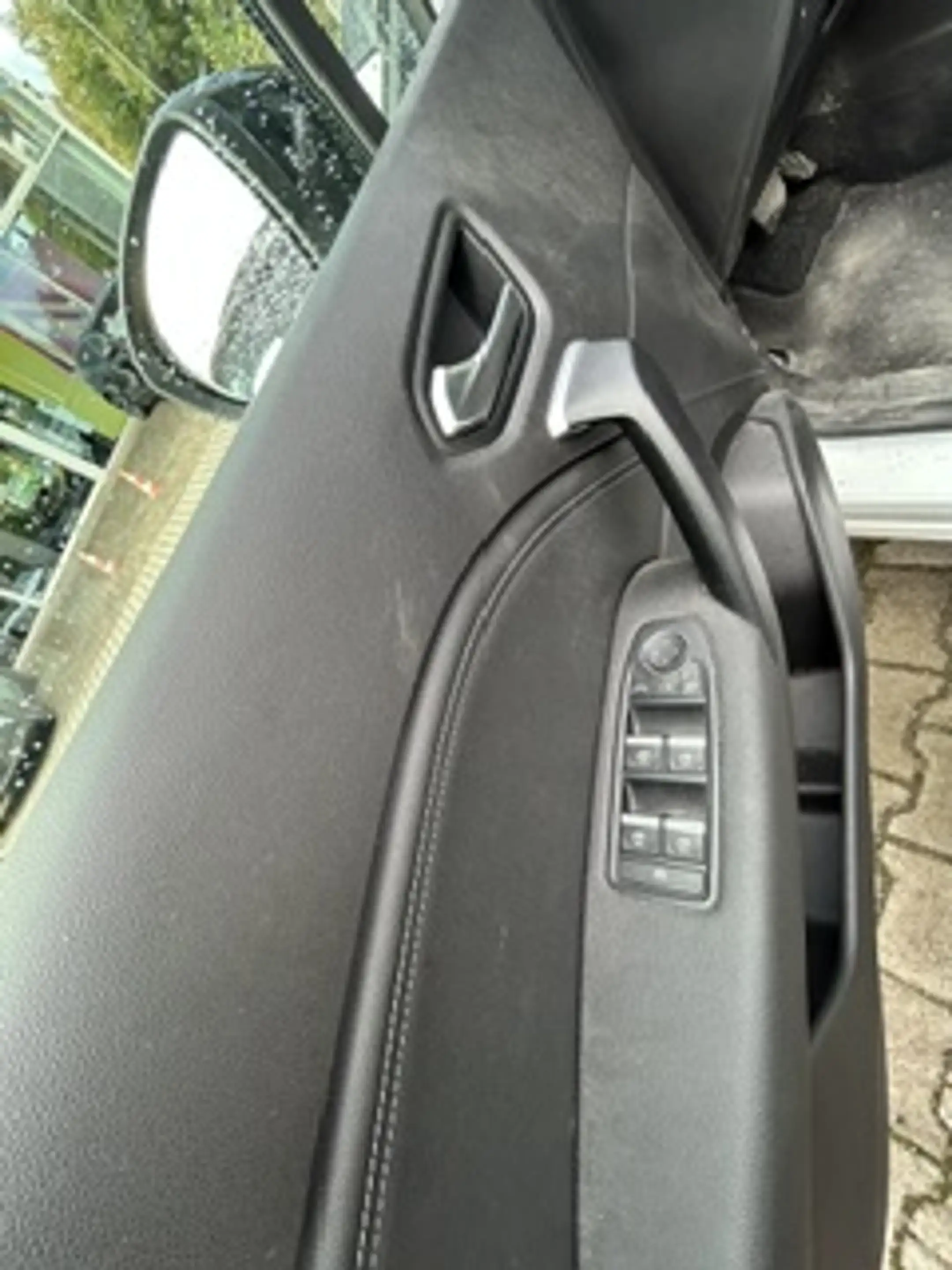 Renault Captur Techno TCe140 AUTOMATIK — photo 8