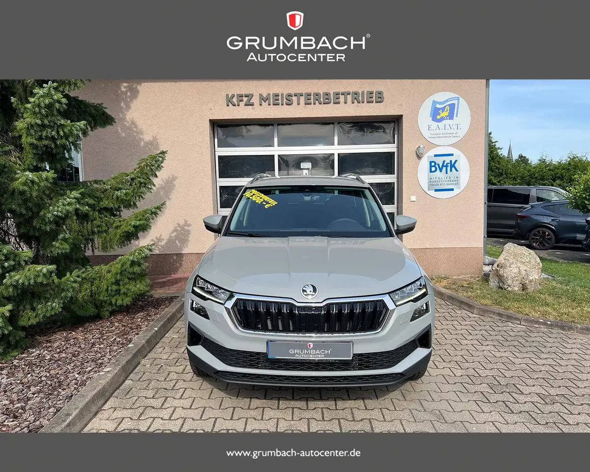 Skoda Karoq Selection Plus 1.5 TSI DSG 150PS/110kW 2026 Par..., миниатюра 6