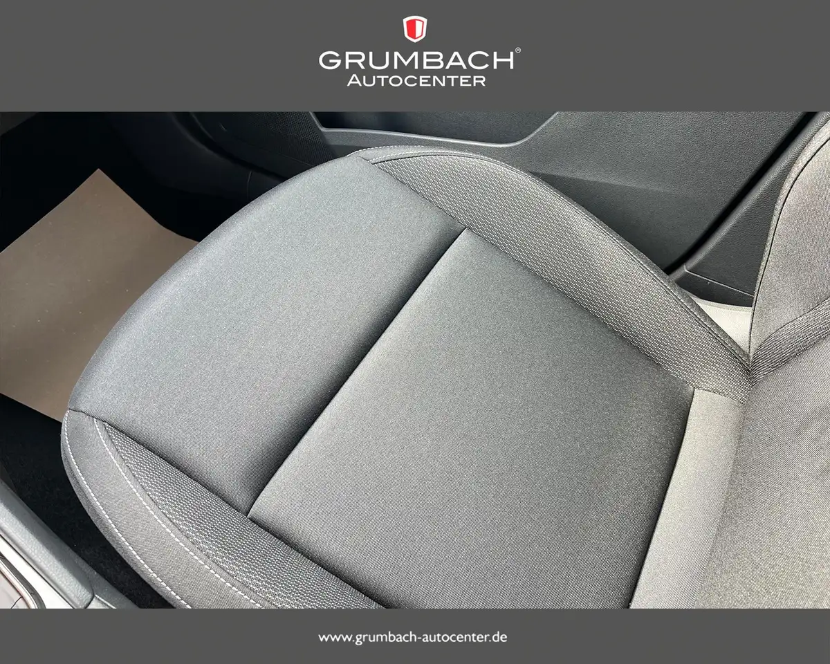 Skoda Karoq Selection Plus 1.5 TSI DSG 150PS/110kW 2026 Par..., миниатюра 18
