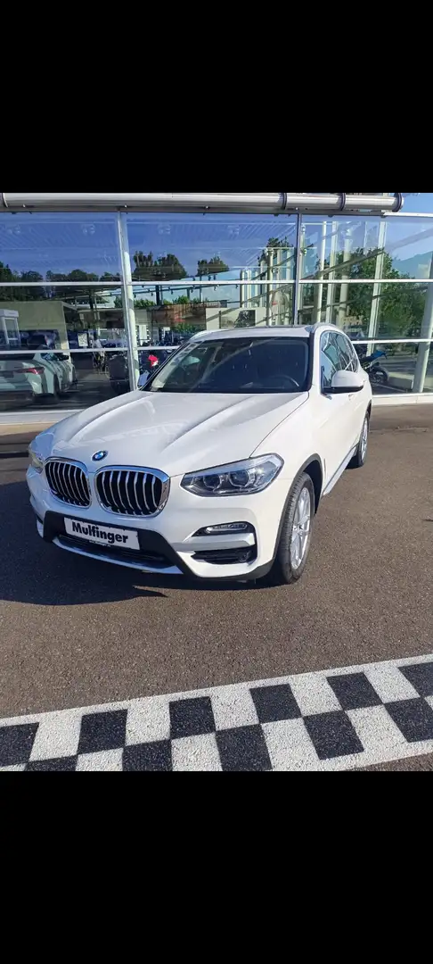 BMW X3 xDrive 20 i xLine / Deutsche Ausführung. Weiß - 1