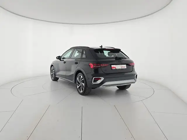 Audi A3 view 3