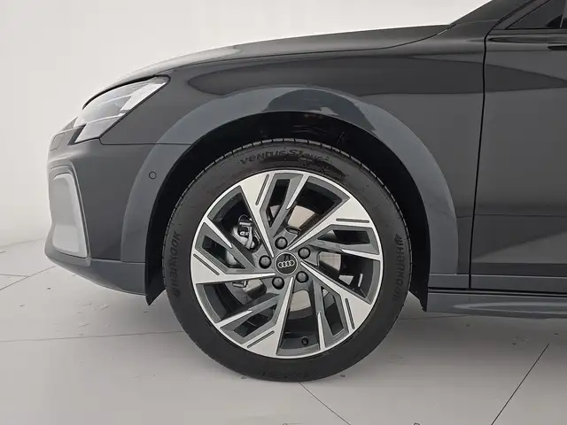 Audi A3 view 8