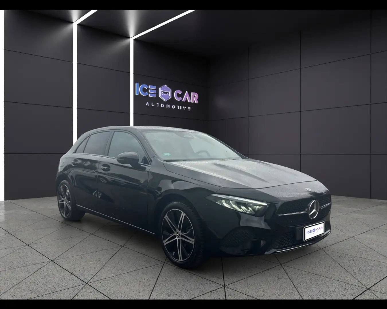Mercedes-Benz A 250 - A 250 e hybrid EQ Progressive Advanced Plus Noir - 2