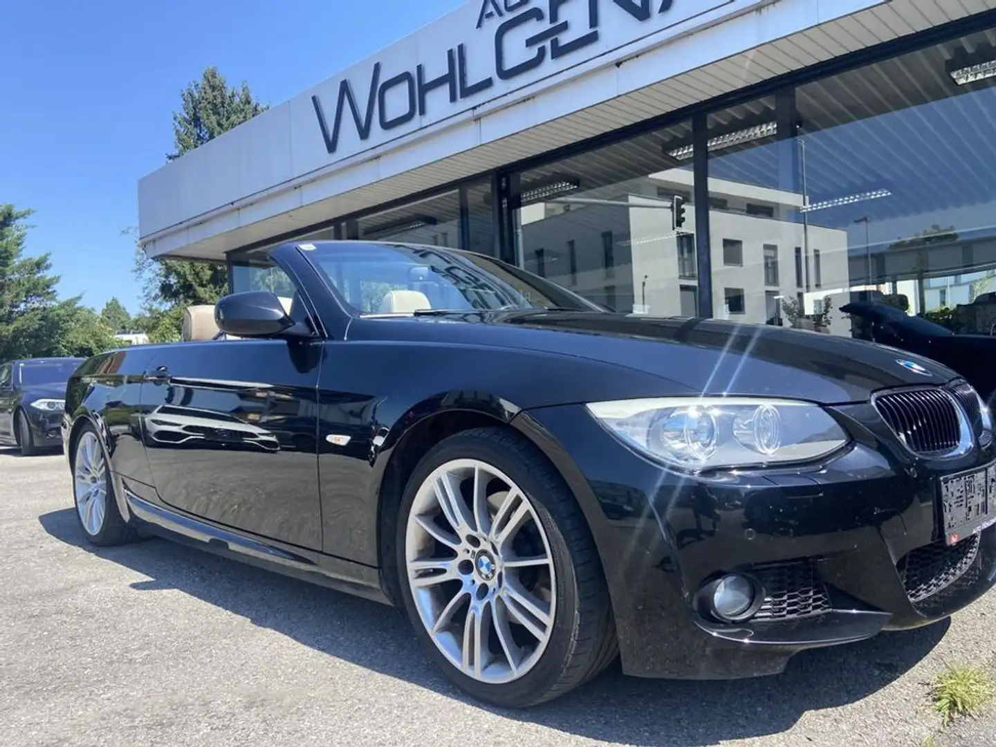 BMW 320 d Cabriolet Noir - 2