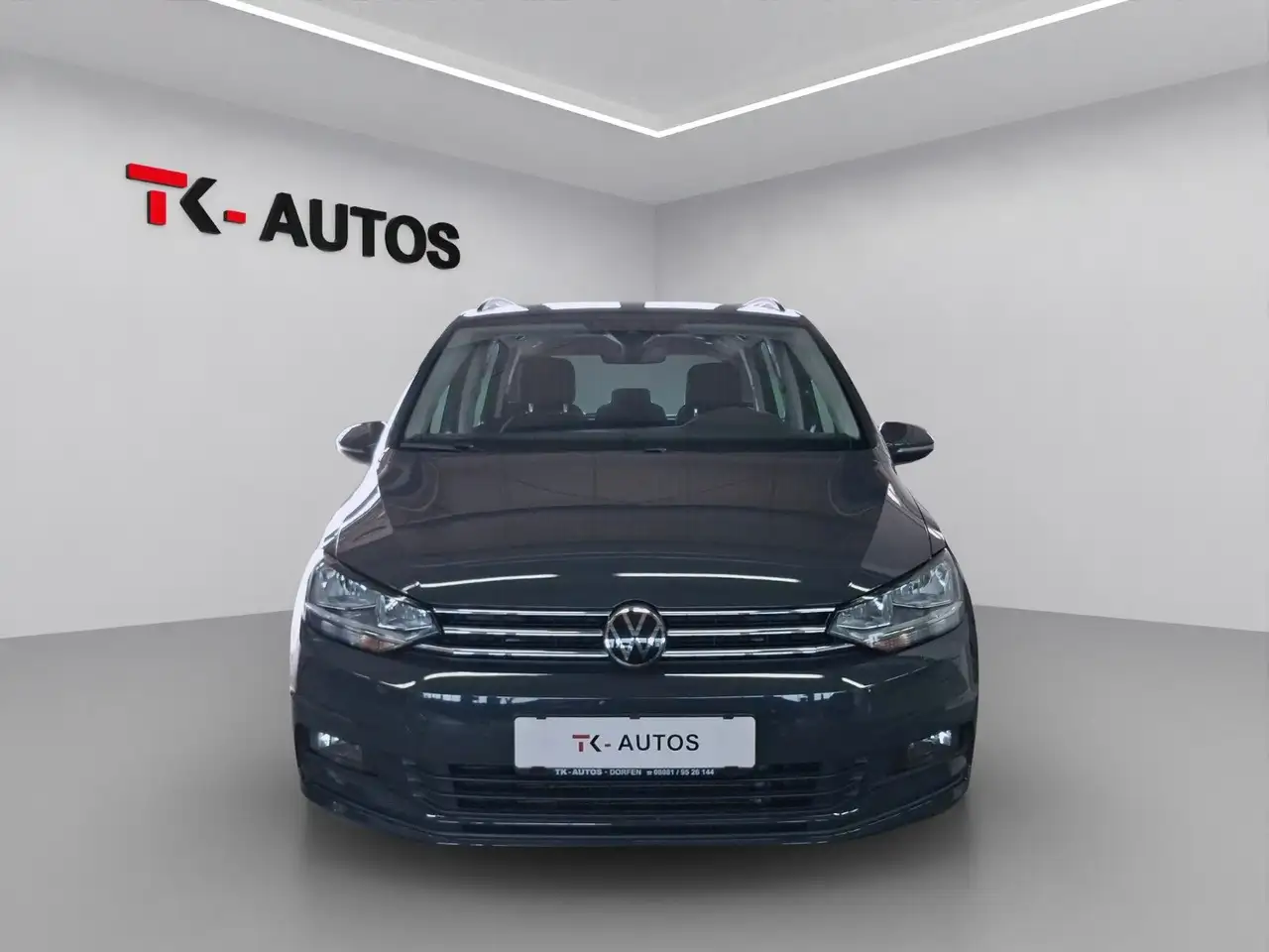 Volkswagen Touran 2.0 TDI Comf,1.Hand,Navi,ACC,AHK,7-Sitzer, миниатюра 2