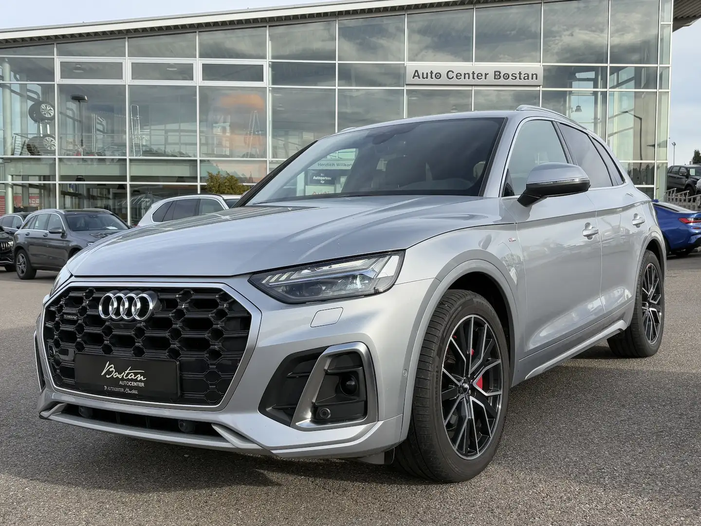Audi Q5 50 TDI S-LINE/HEAD-UP/360°/MASSAGE/ACC/MATRIX Silber - 2