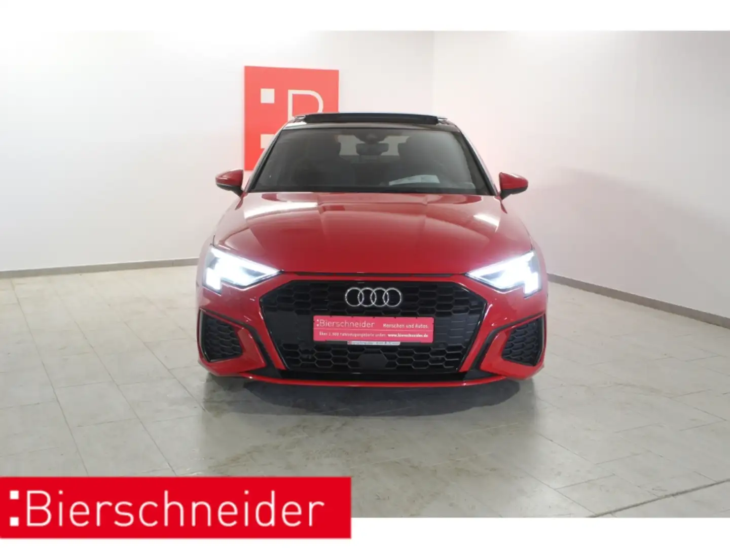 Audi A3 Lim. 35 TFSI S tronic 2x S-Line Black Style ACC M Rot - 2