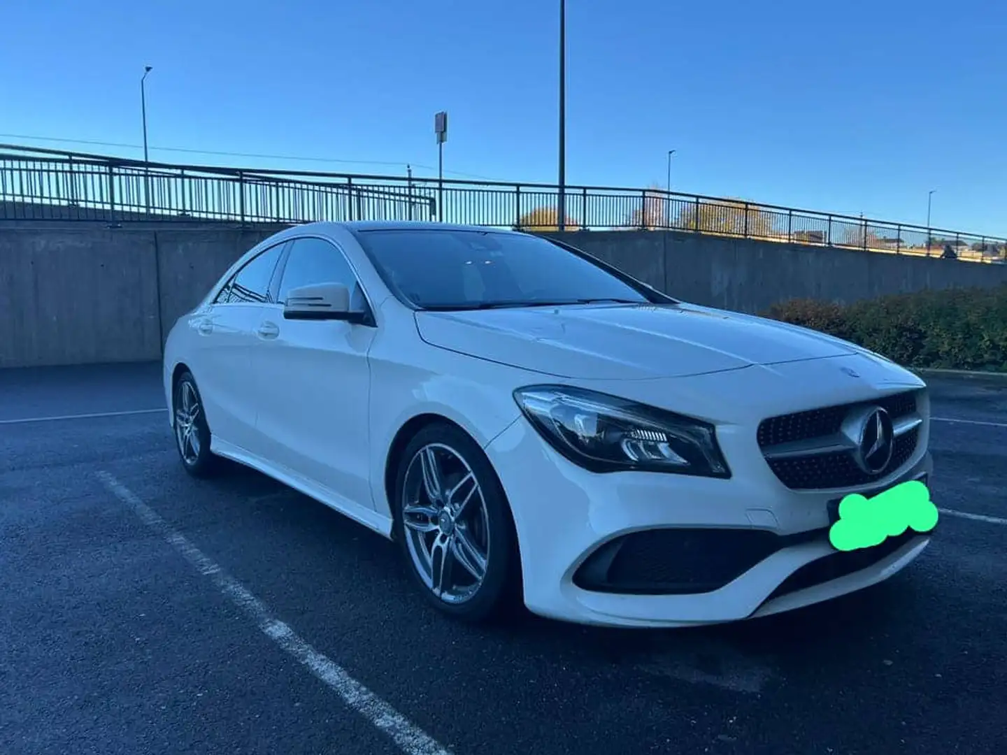 Mercedes-Benz CLA 180 CLA 180 7-G DCT Fascination Blanc - 1