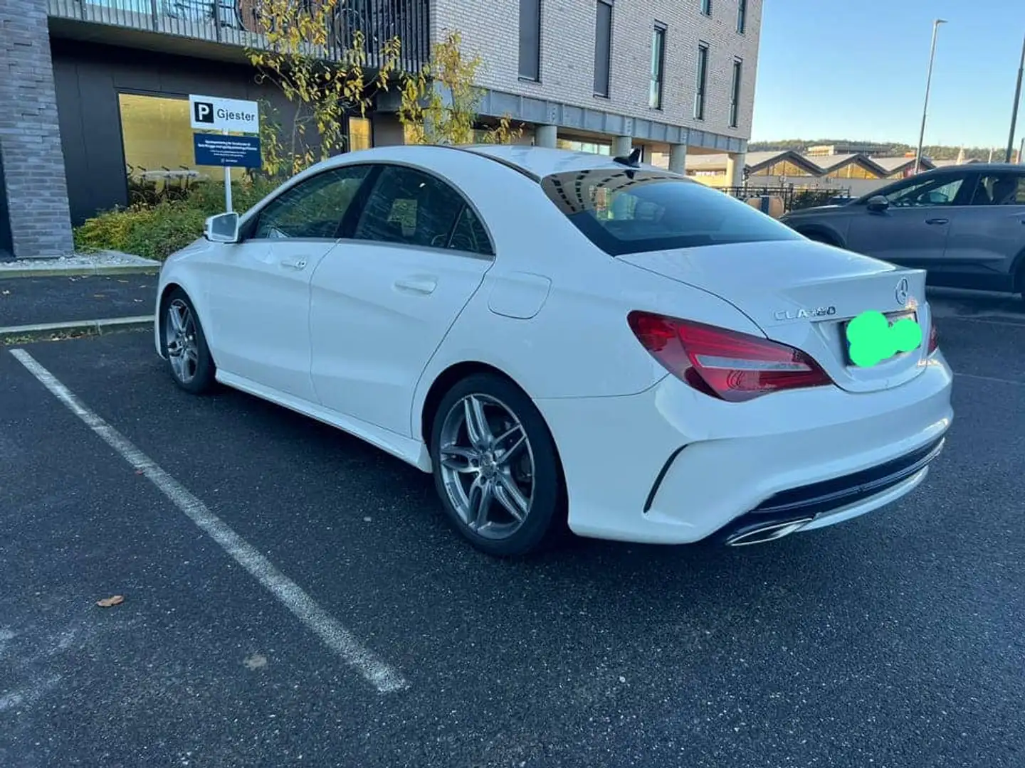 Mercedes-Benz CLA 180 CLA 180 7-G DCT Fascination Blanc - 2