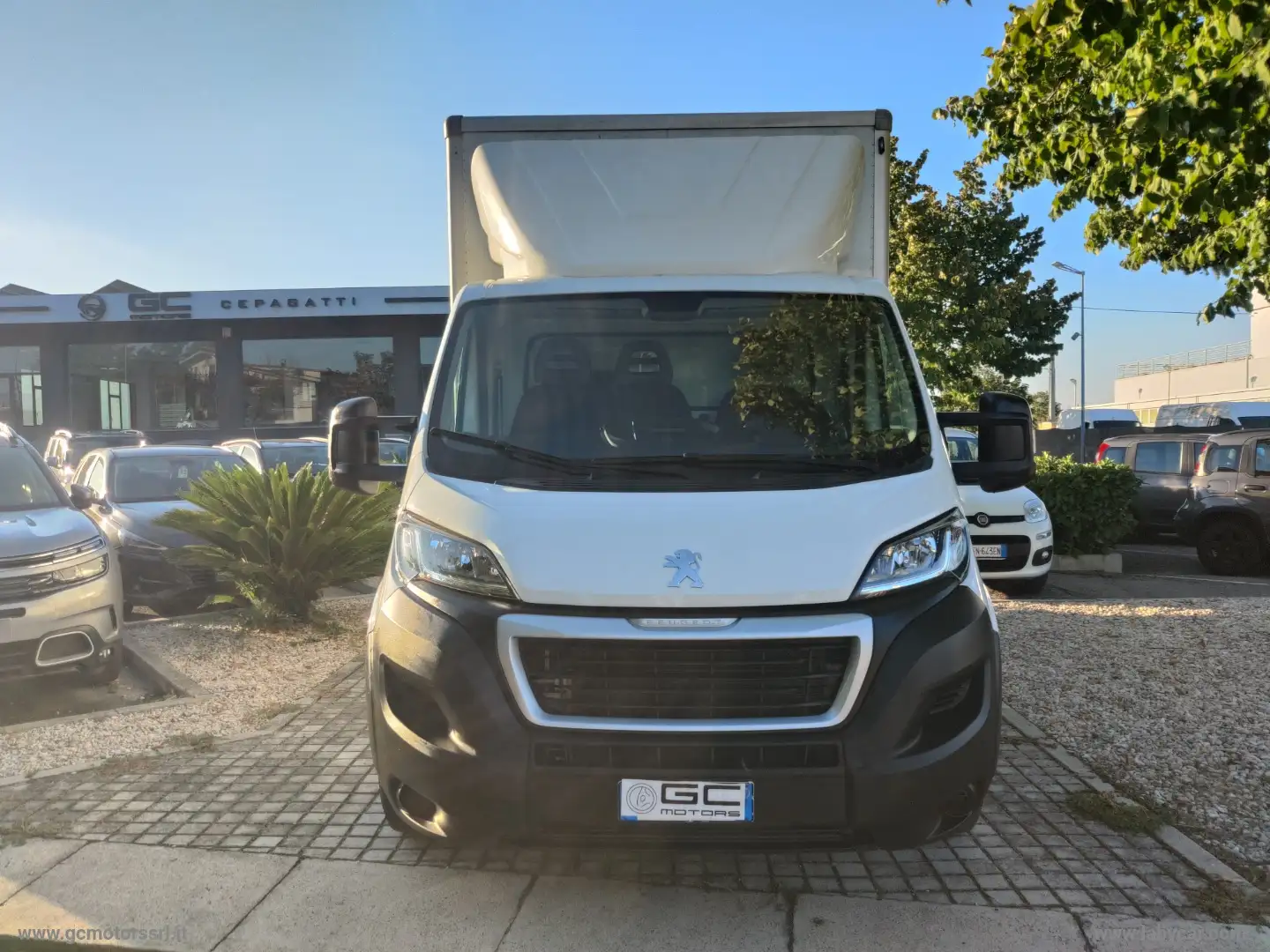 Peugeot Boxer 335 BlueHDi 140 PLM-TM Furgone Wit - 2