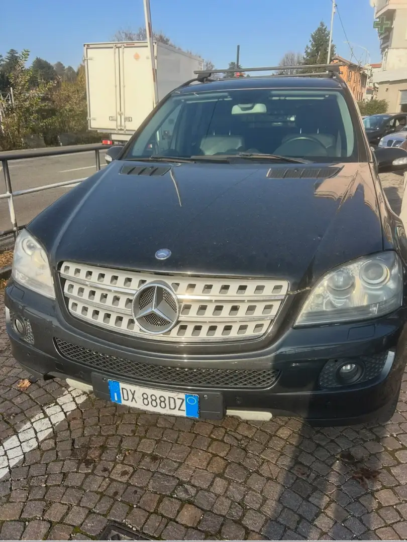 Mercedes-Benz ML 320 cdi Sport auto Zwart - 1