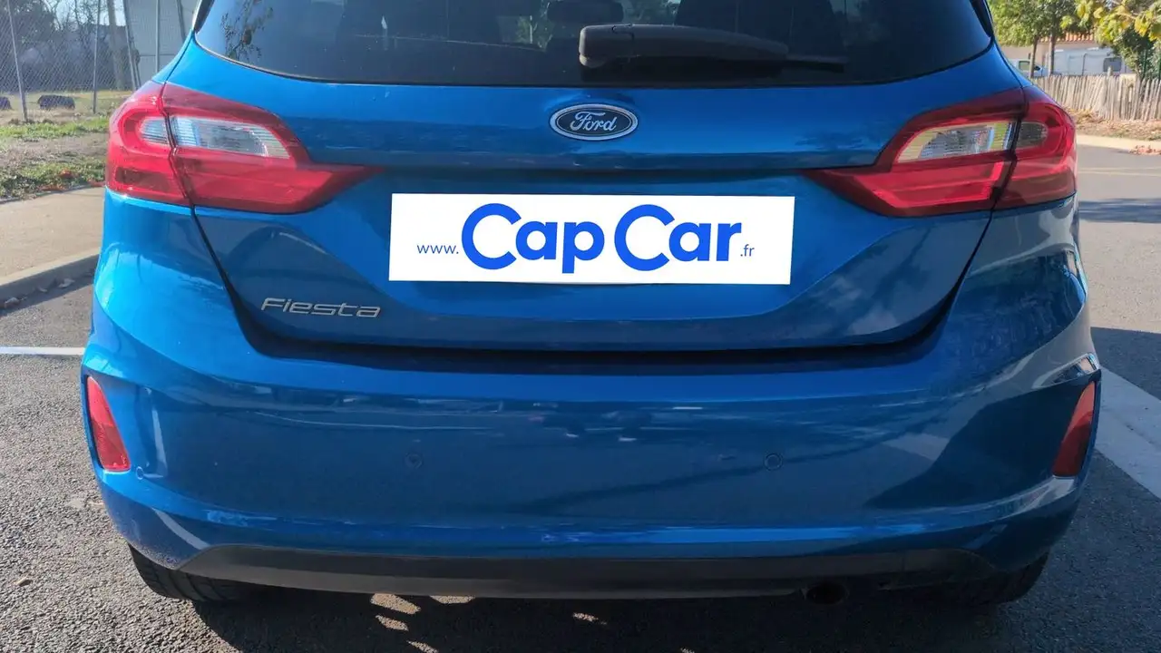 Ford Fiesta 5 portes — photo 21