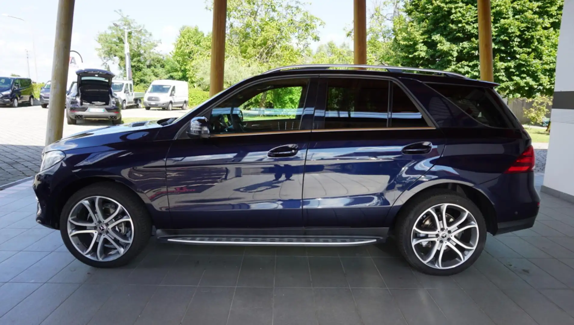 Mercedes-Benz GLE 350 d 4Matic Premium Plus Blu/Azzurro - 2