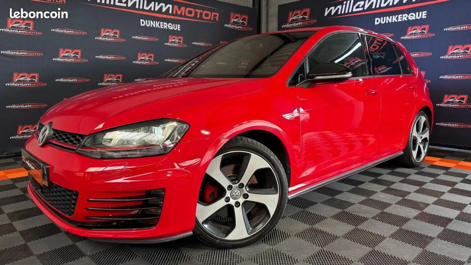 Volkswagen Golf VII GTi 2.0 TSI 220CH DSG 6 Garantie mois Rouge - 1