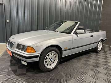 III  (E36) 318i Worldline CABRIOLET
