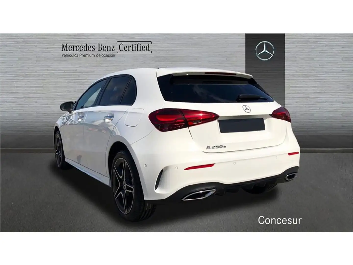 Mercedes-Benz A 250 e Blanc - 2