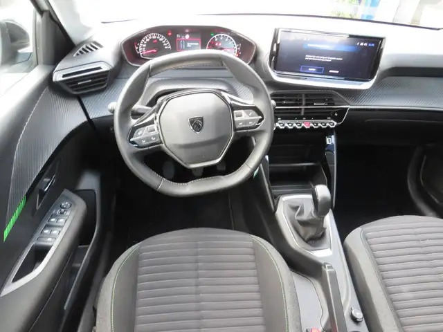 Peugeot 208 view 13