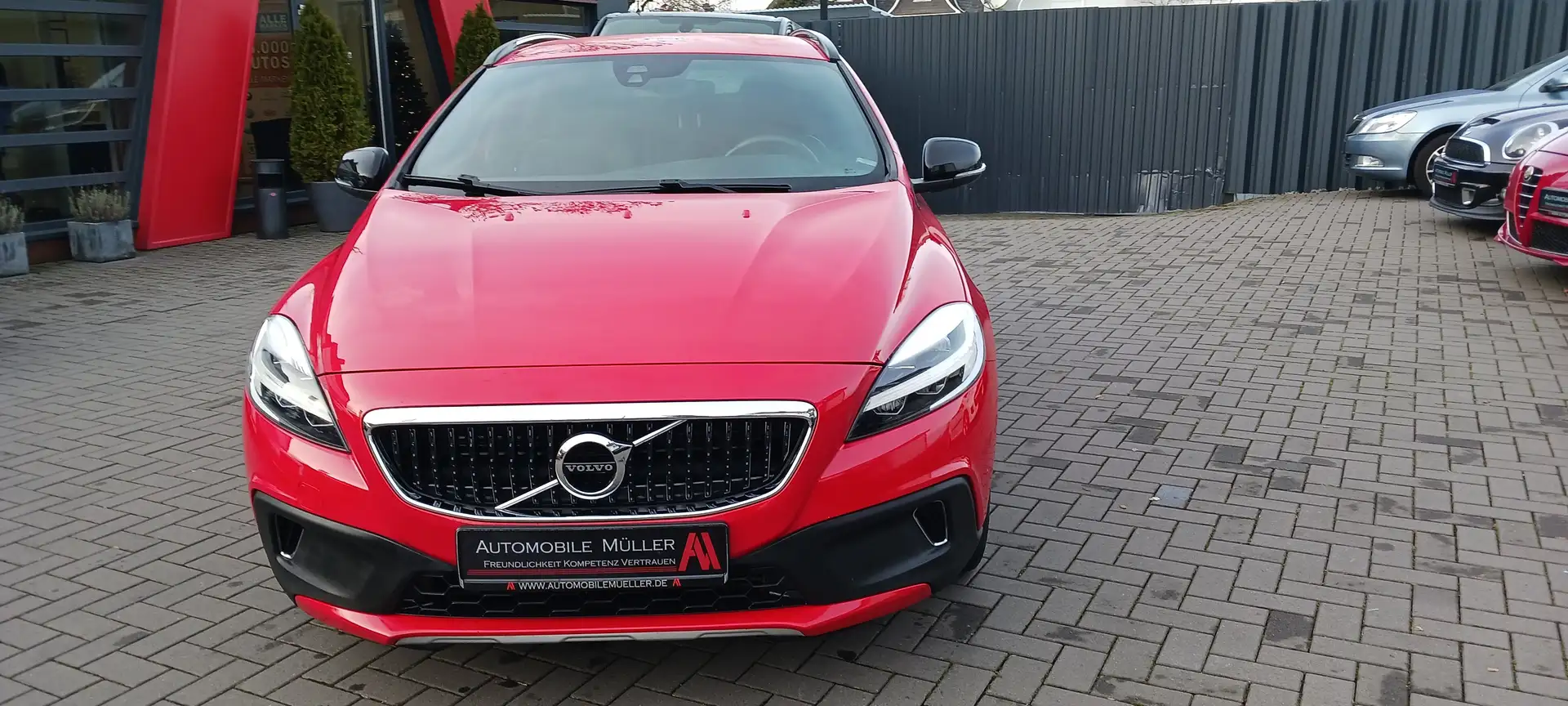 Volvo V40 Cross Country 2.0 D*150PS*Navi*RFK*Xenon*Automatik*8-fach Alu Rojo - 2