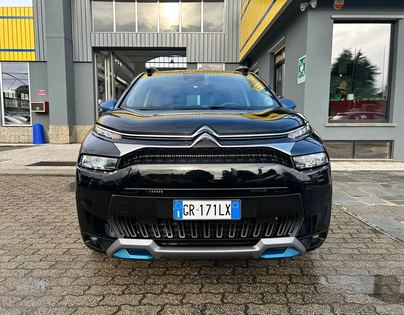 Citroen C3 Aircross 1.2 puretech Shine Pack s&s Noir - 2