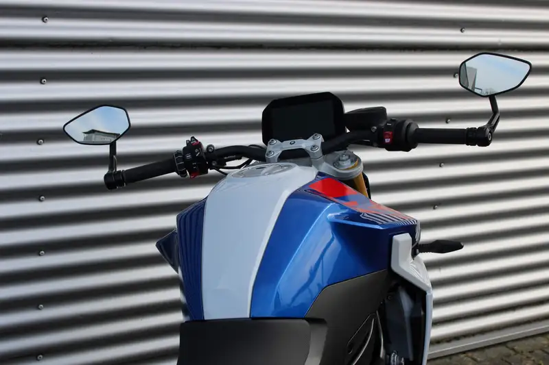 BMW F 900 R - foto 7