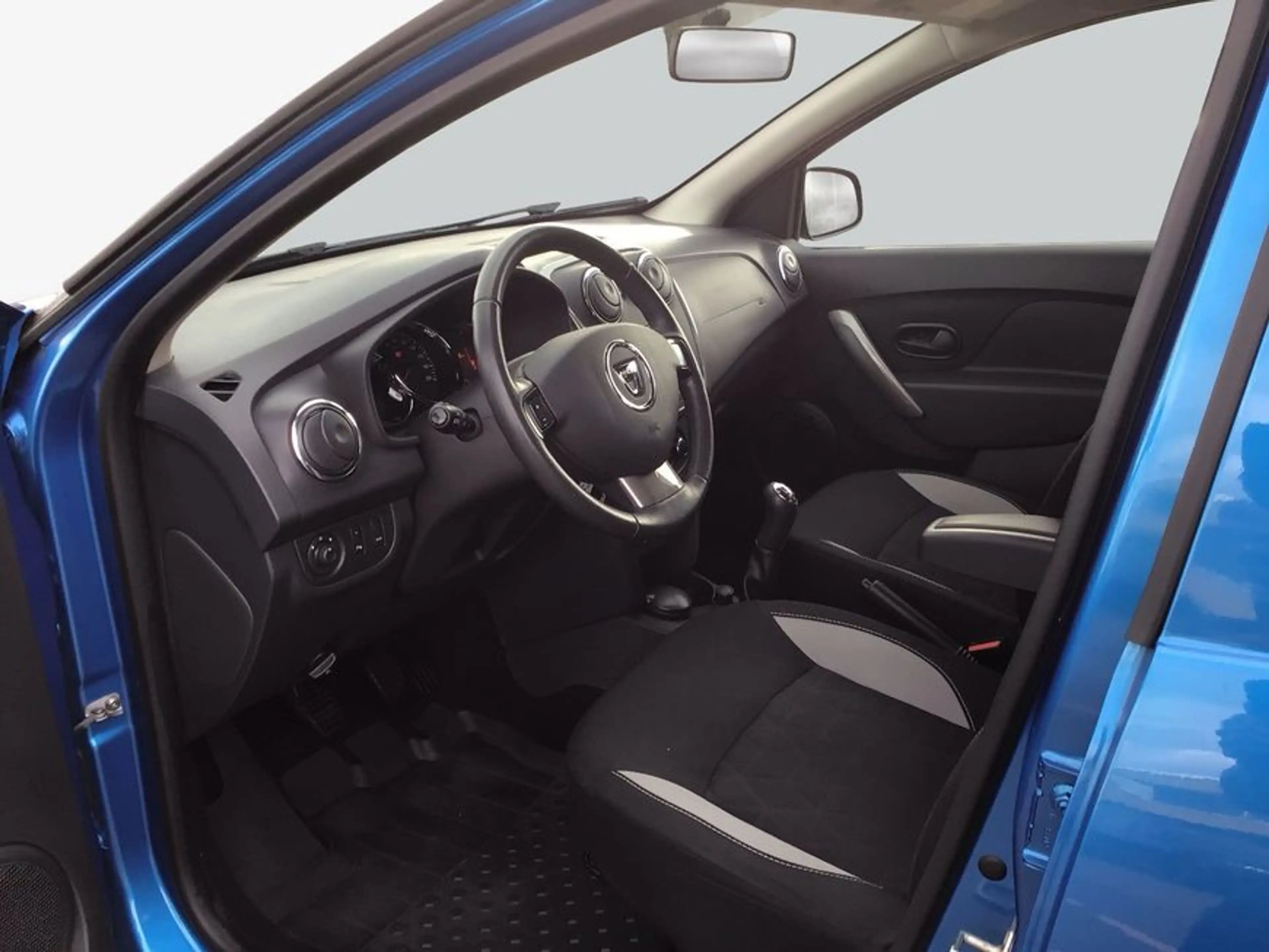 Dacia Sandero Stepway TCe 90 S&S Prestige — photo 9