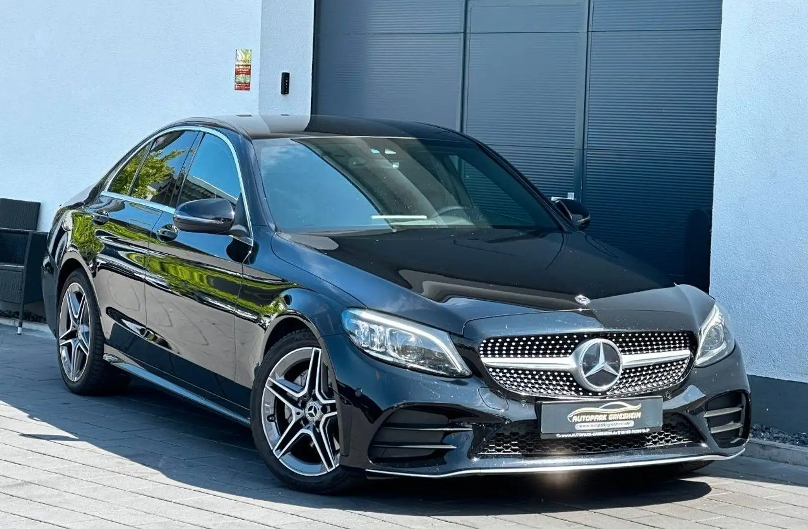 Mercedes-Benz C 220 d Lim. 9G*AMG*DIGITAL Tacho*KAMERA*SHZ Nero - 1