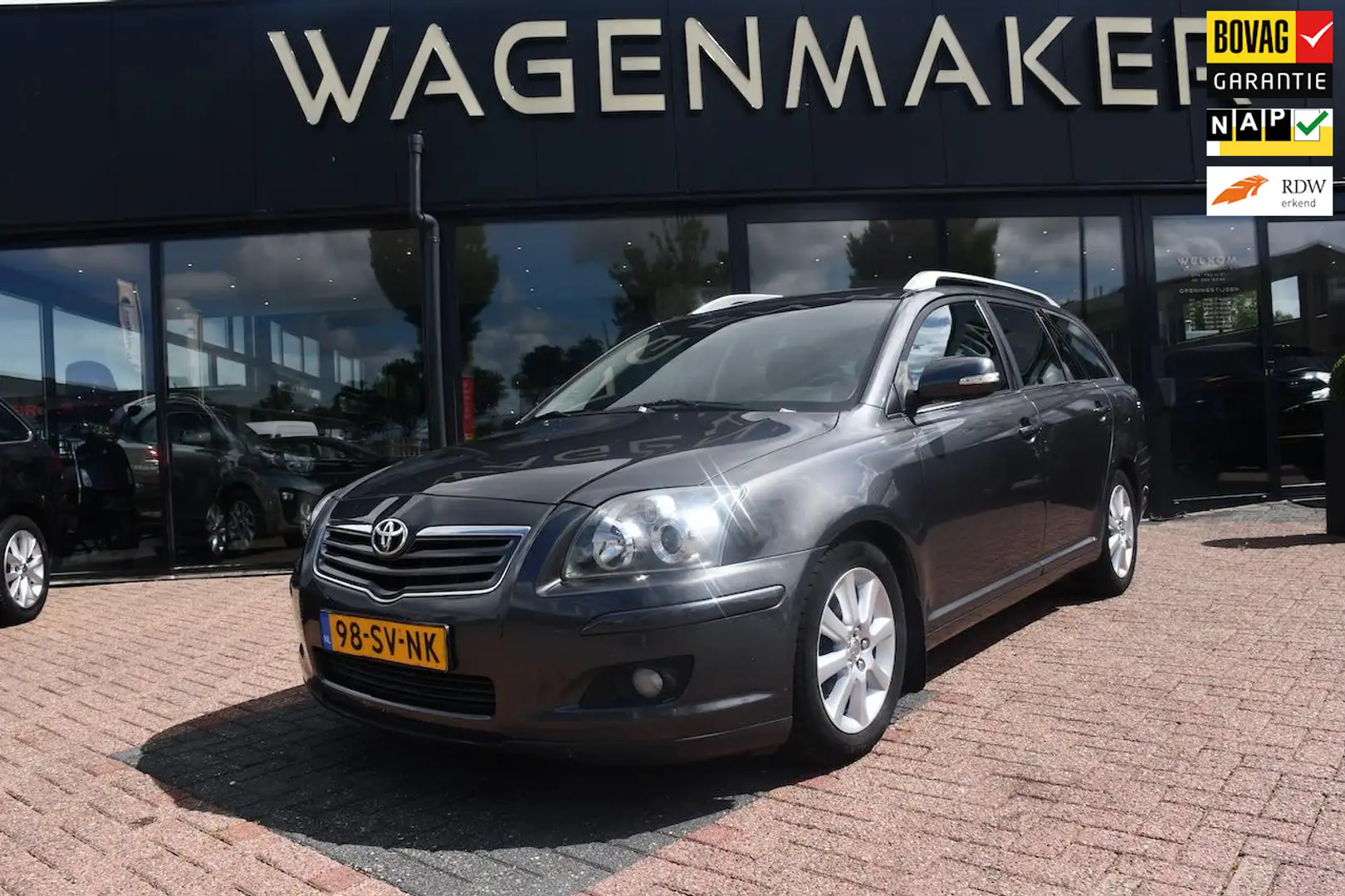 Toyota Avensis Wagon 2.0 VVTi Luna Clima|Cruise|DealerOH Grijs - 1
