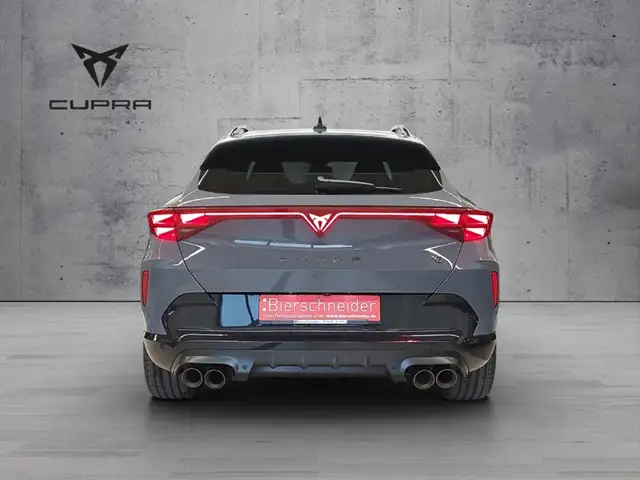 Cupra Formentor view 9