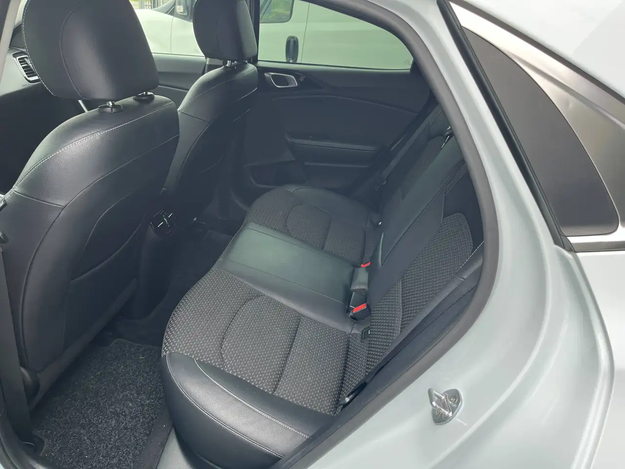 Kia X Ceed XCeed 2019 1.6 crdi Style Techno Pack 115cv dct 7m, миниатюра 8