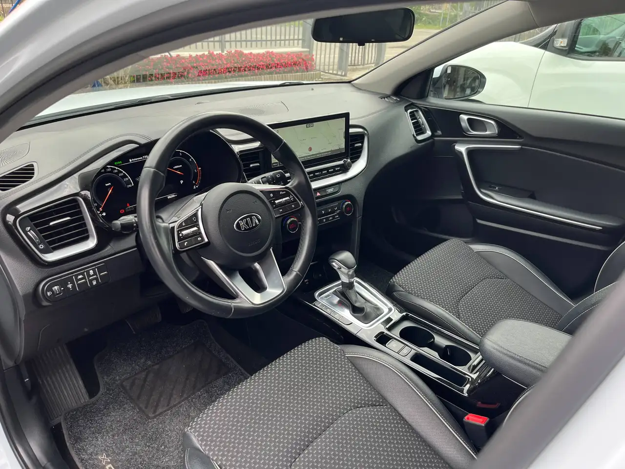 Kia X Ceed XCeed 2019 1.6 crdi Style Techno Pack 115cv dct 7m, миниатюра 7
