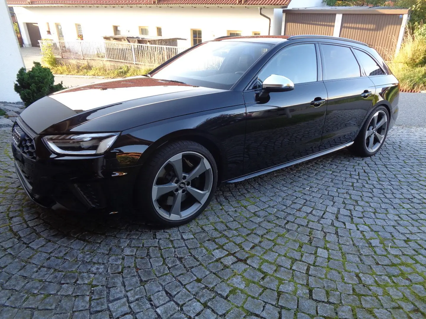 Audi S4 Avant 3.0 TDI quattro Černá - 1