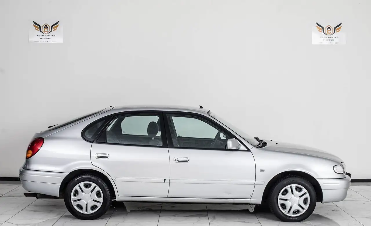 Toyota Corolla 1.4i, foto 9