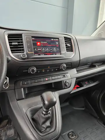 Citroen Jumpy view 10