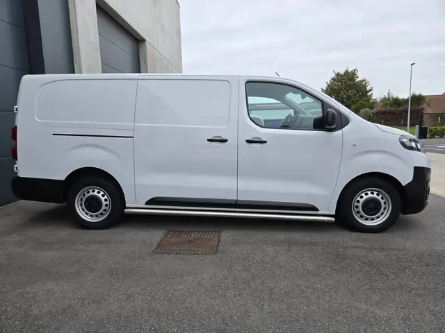 Citroen Jumpy view 3