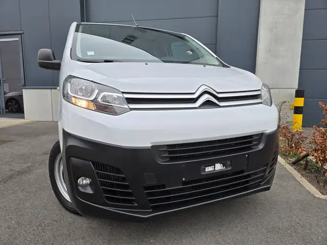 Citroen Jumpy view 2