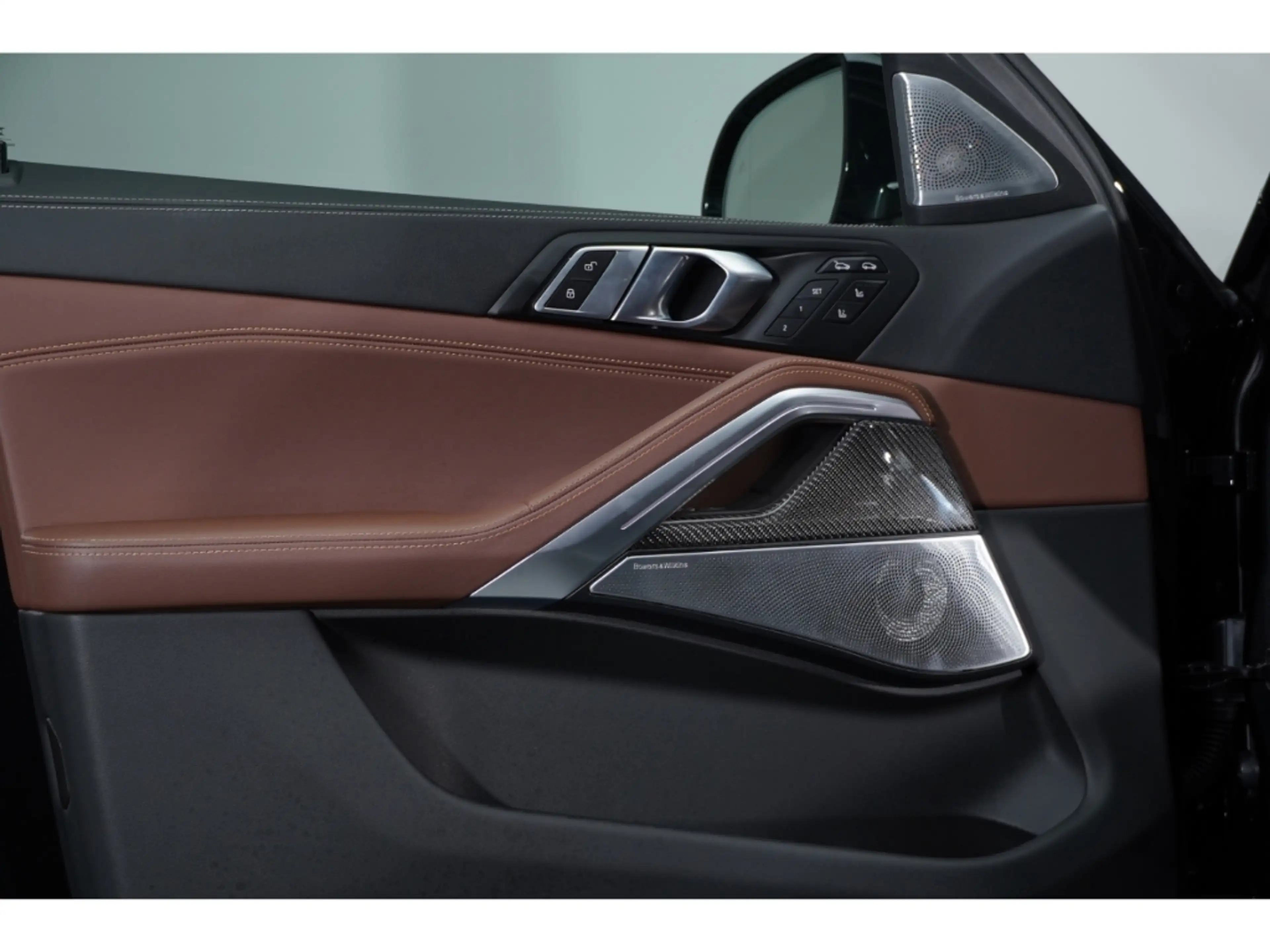 BMW X6 30 d M Sport Pro PANO HUD AHK LUFTF. Comfort+ H&K — photo 12