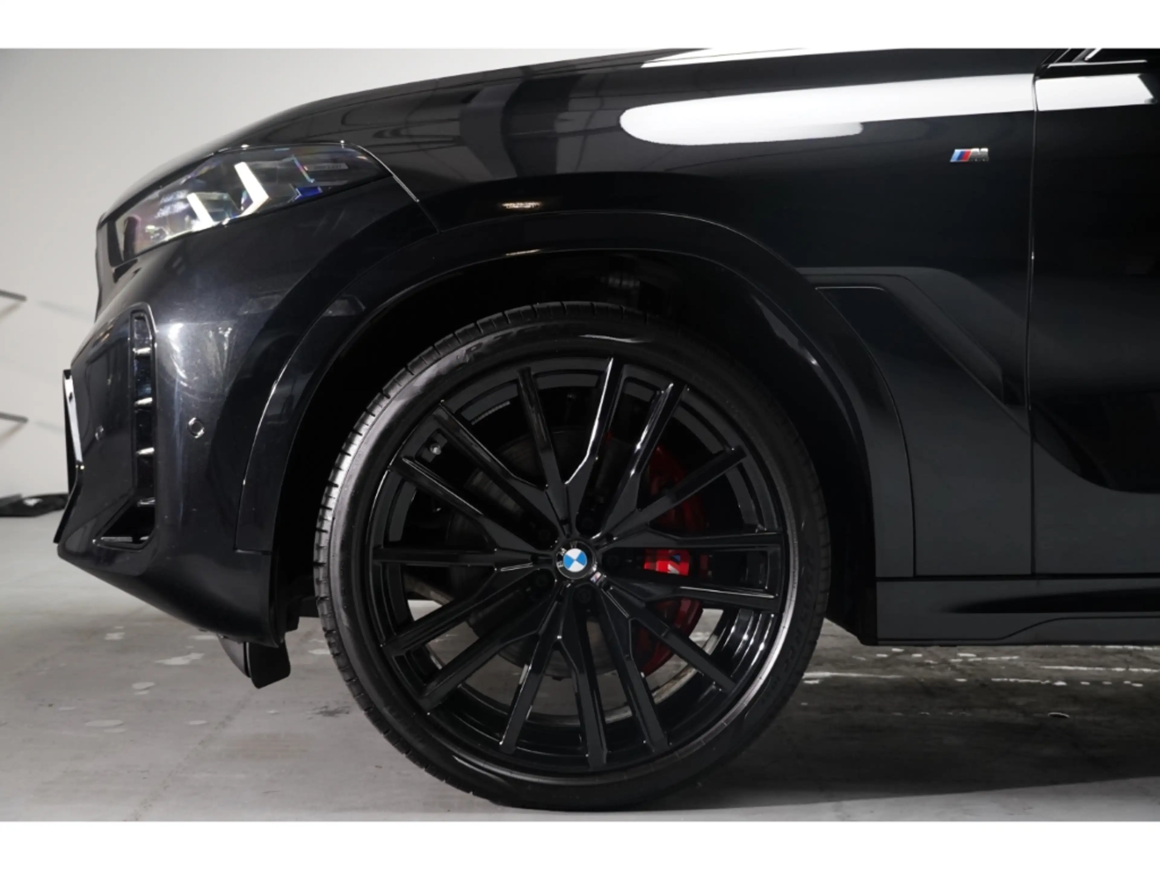 BMW X6 30 d M Sport Pro PANO HUD AHK LUFTF. Comfort+ H&K — photo 7