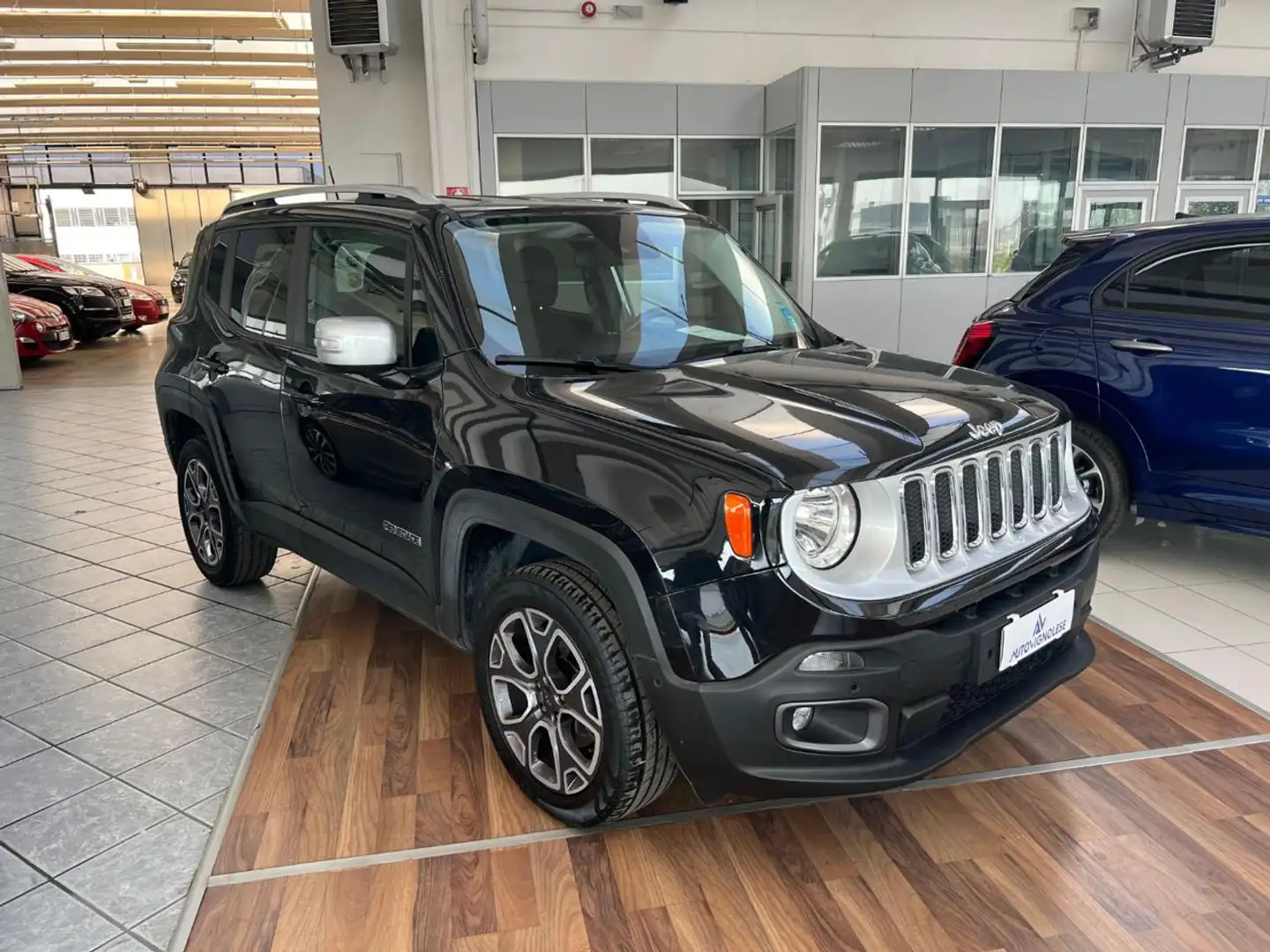 Jeep Renegade 2.0 Mjt 140CV 4WD Active Drive Low Limited Gris - 1