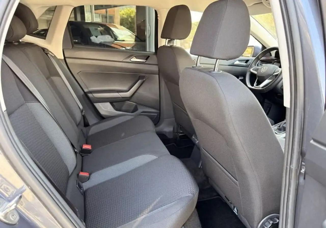 Volkswagen Polo Citadine 5 portes — photo 8